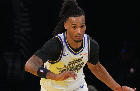 开云体育网址-卡斯尔全票当选MVP晋级正赛 放出豪言无惧詹库杜