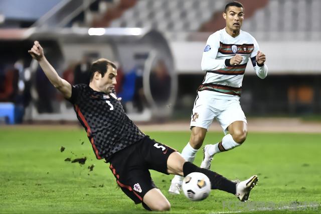 沧州锁定新援 前克罗地亚国脚携强力中锋将加盟