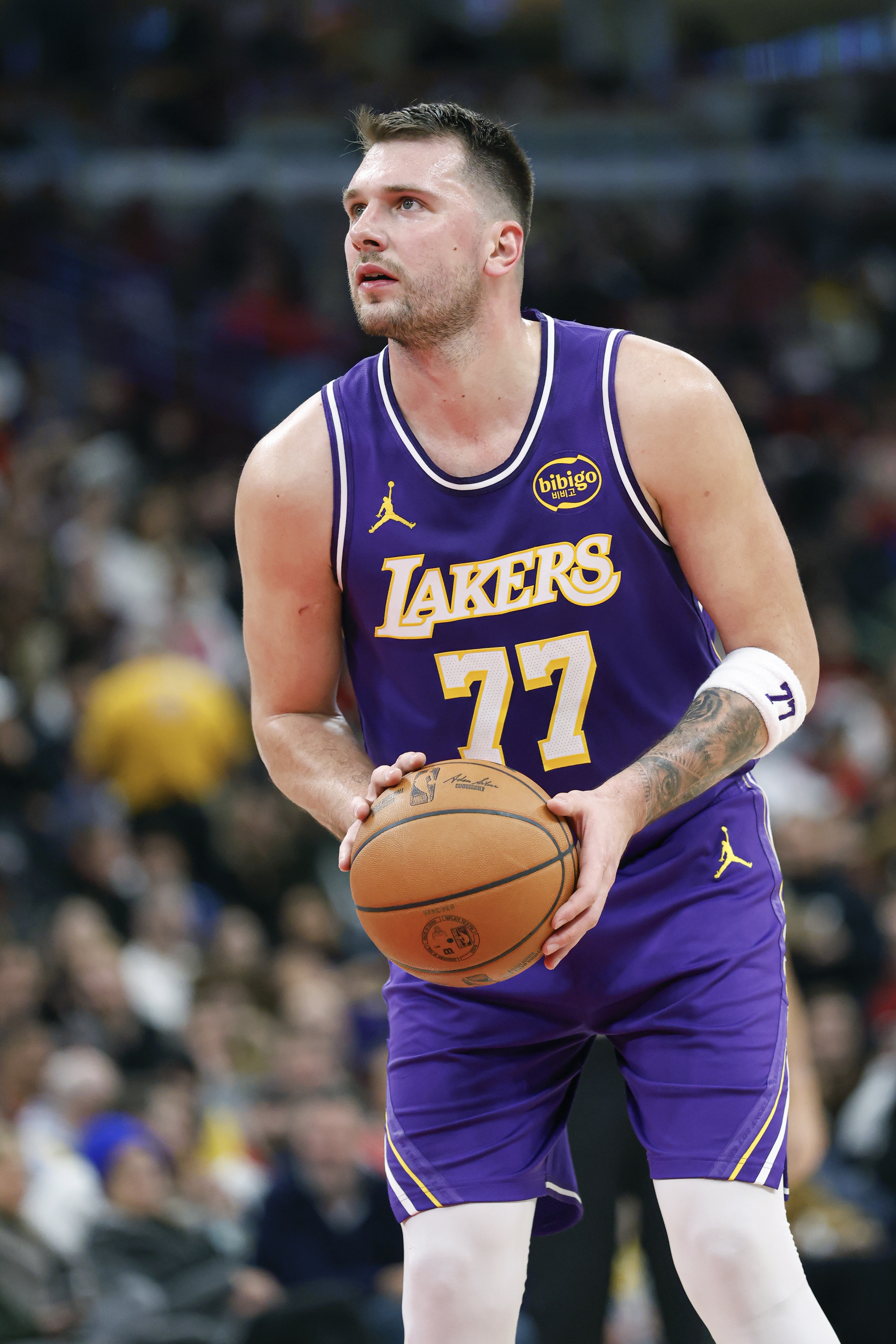 开云官网-东契奇在湖人生涯砍4次45+两双 追平奥尼尔&amp;并列队史第一多