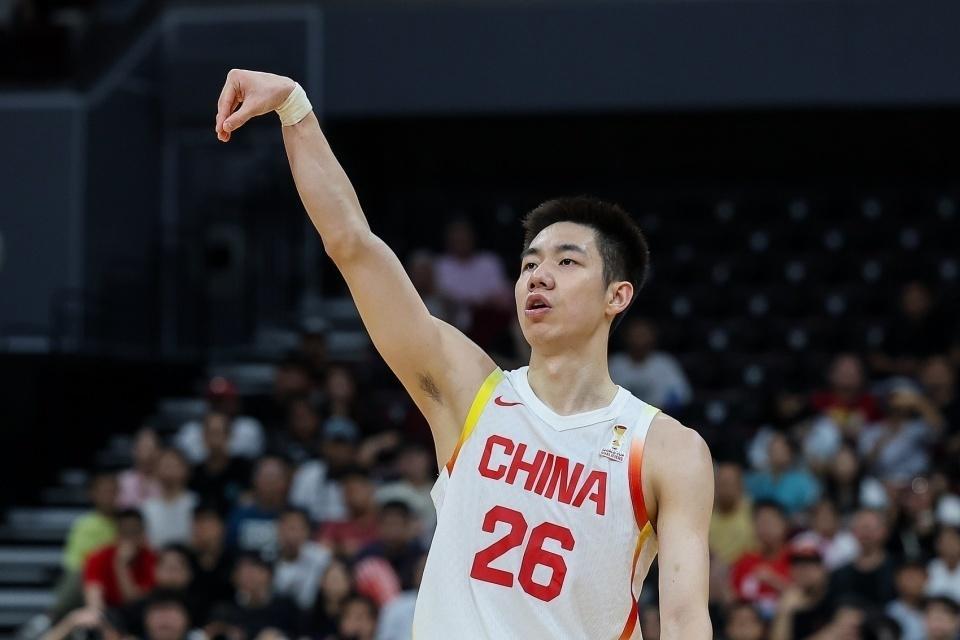 开云app-中国男篮为啥被没归化的韩国打花2场？球迷：因为有周琦和张公子